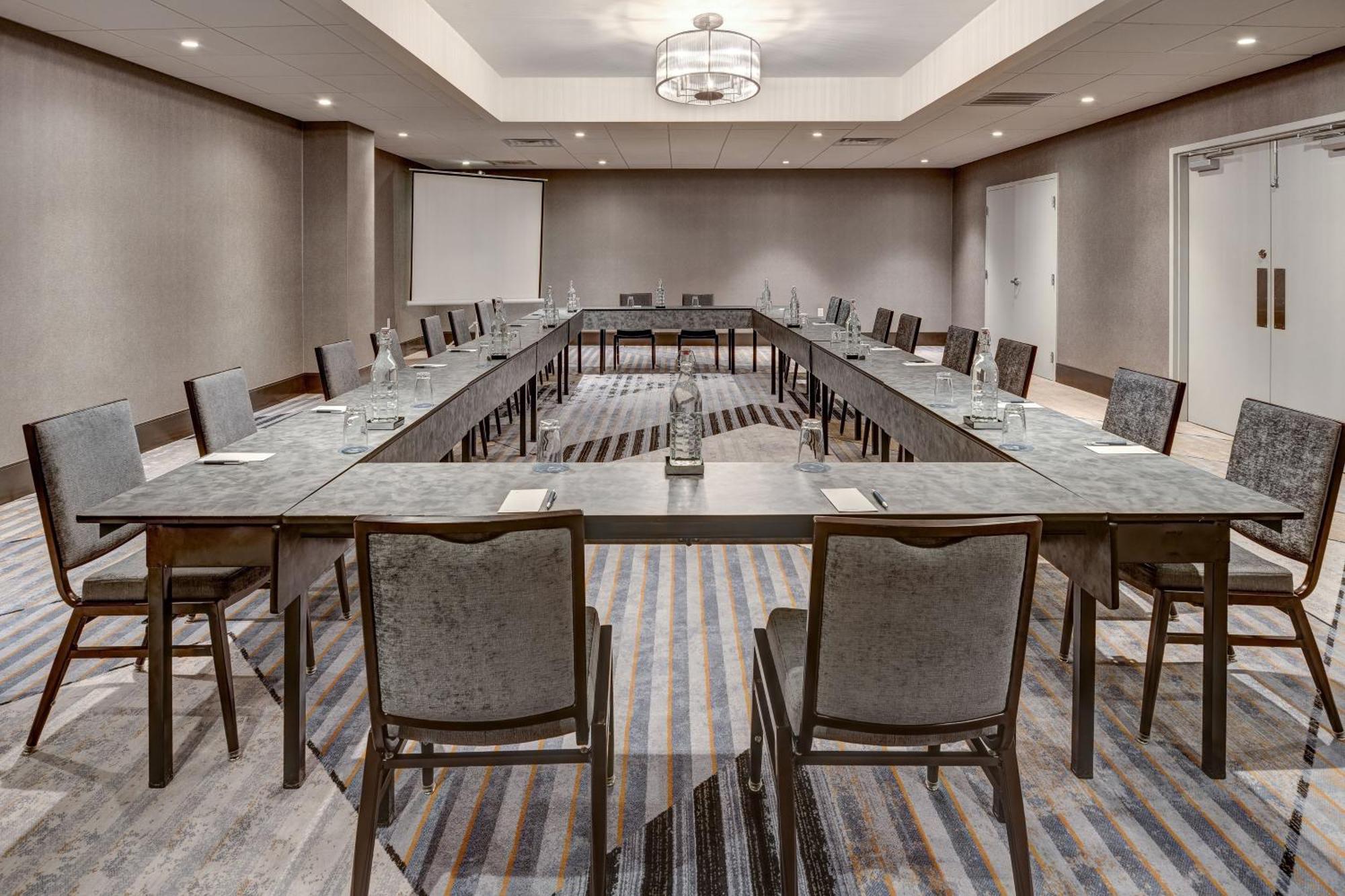 Sheraton Eatontown Hotel Extérieur photo