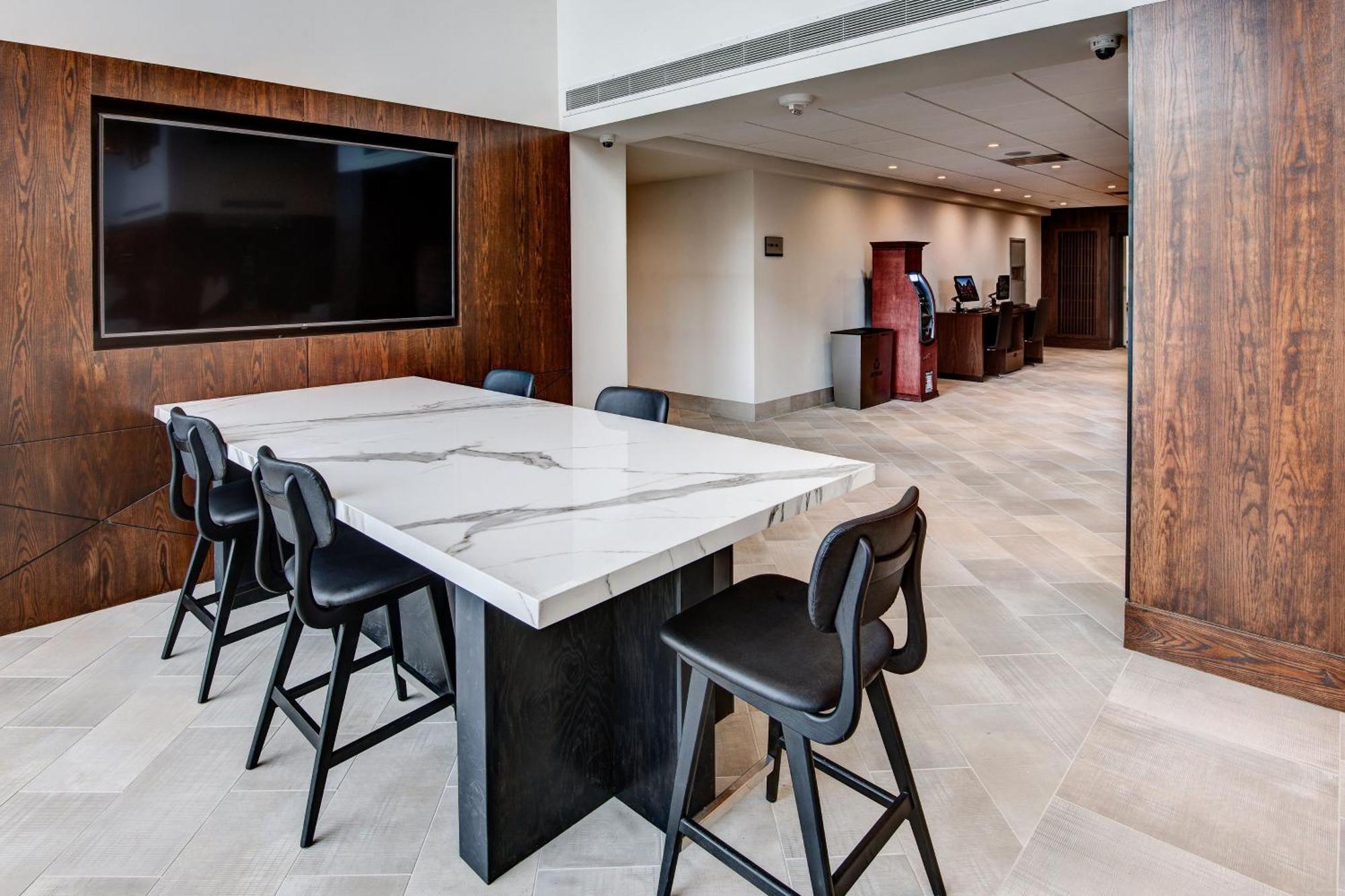 Sheraton Eatontown Hotel Extérieur photo