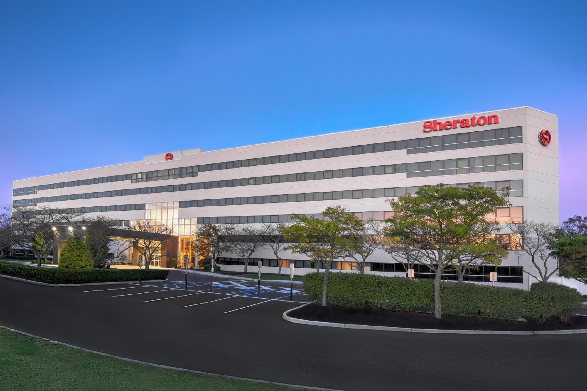 Sheraton Eatontown Hotel Extérieur photo