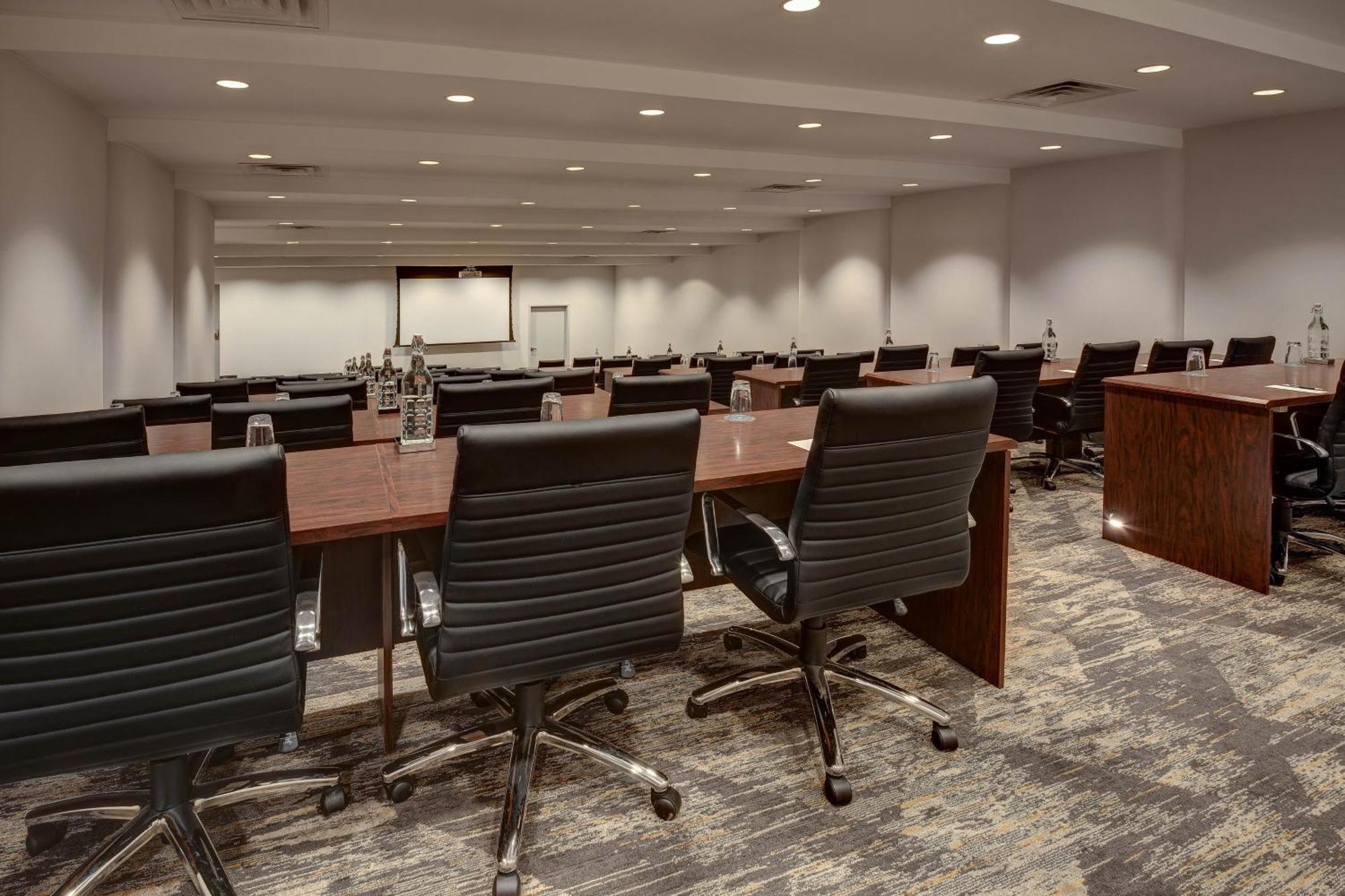 Sheraton Eatontown Hotel Extérieur photo